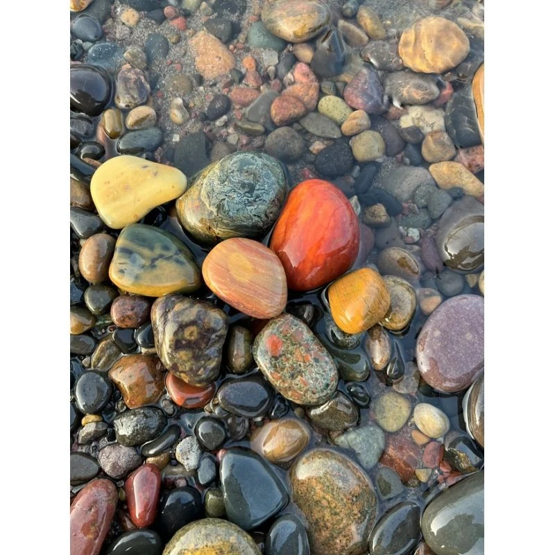 mixed-natural-pebbles-texture.jpg