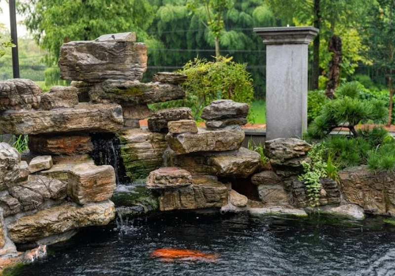layered-stone-for-waterfall-design
